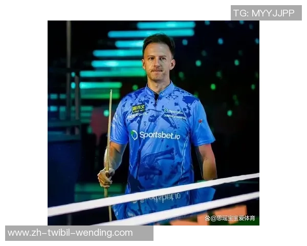 斯诺克冠中冠赛：我国军团4人参赛 特鲁姆普率先进四强